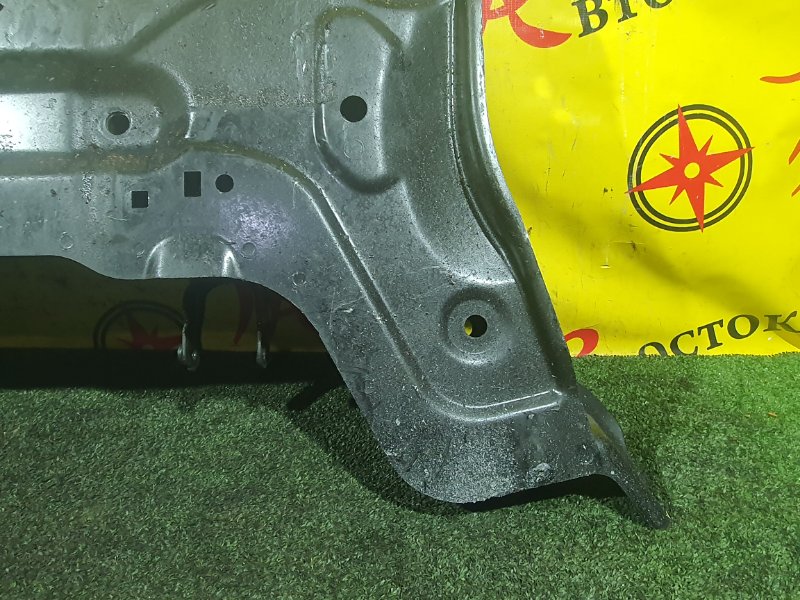 балка поперечная, 2000 рублей, Красноярск