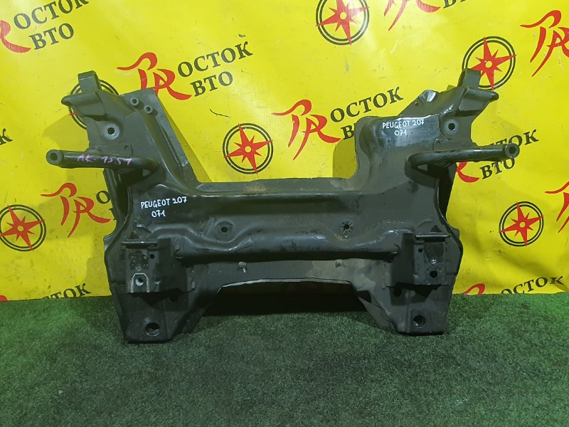 балка поперечная, 1000 рублей, Красноярск