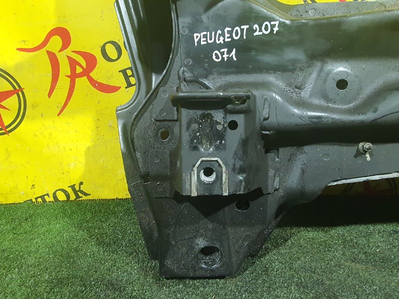 балка поперечная, 1000 рублей, Красноярск