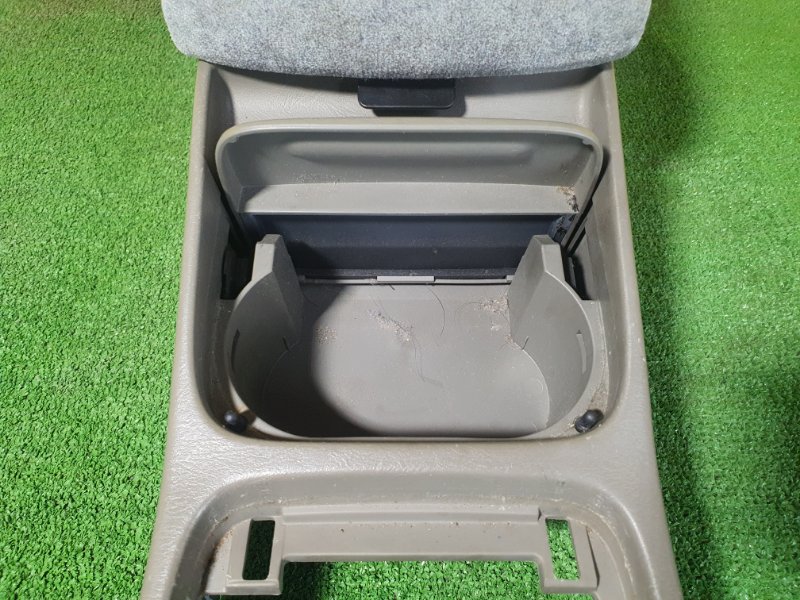 Подлокотник, 2000 рублей, Красноярск