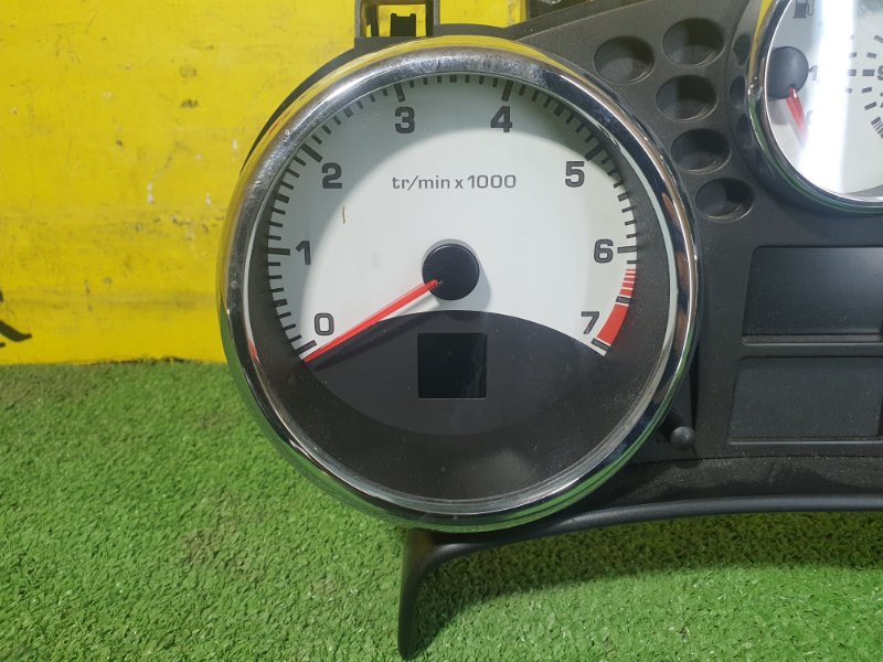 Панель приборов, 800 рублей, Красноярск