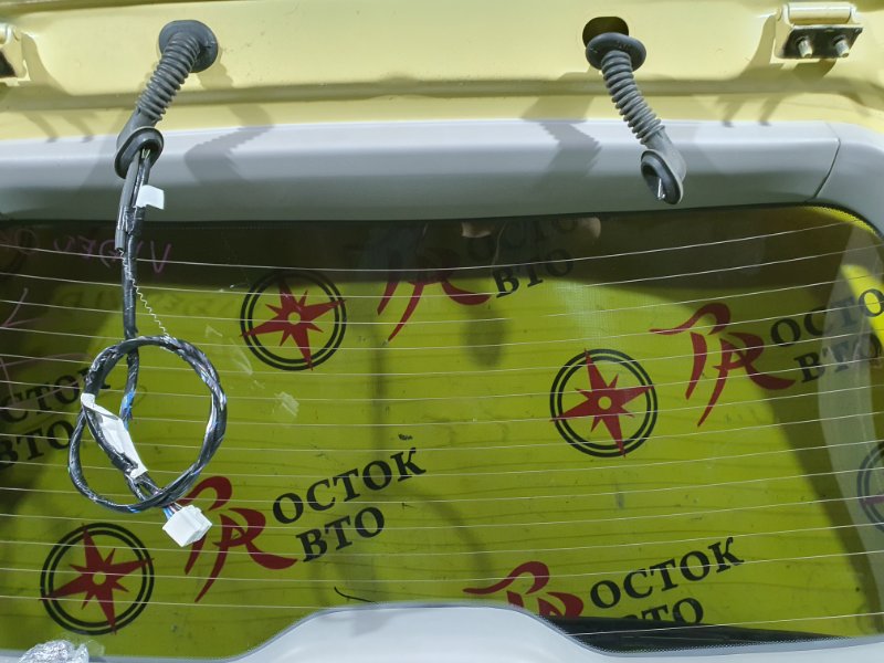 дверь задняя, 10000 рублей, Красноярск