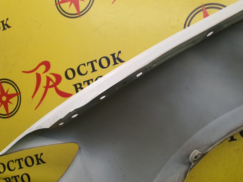 Крыло, 9000 рублей, Красноярск