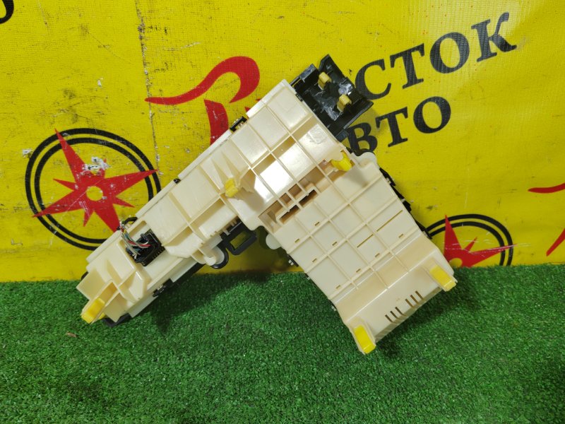 Блок управления климат-контролем, 1000 рублей, Красноярск