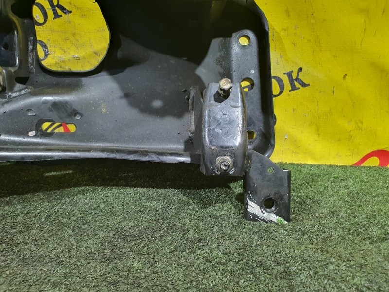 балка поперечная, 1000 рублей, Красноярск