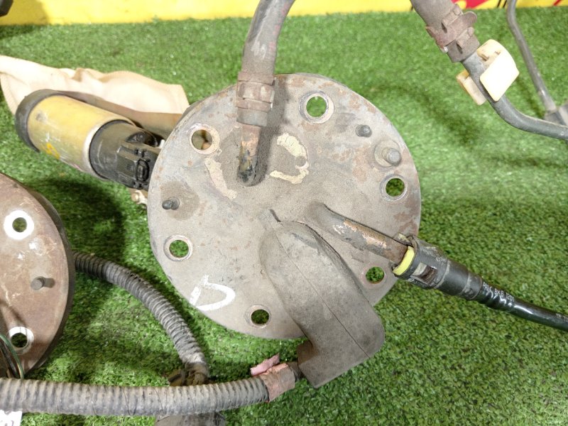 бензонасос, 2000 рублей, Красноярск