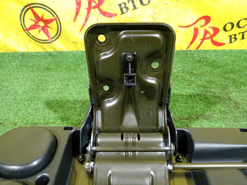 Подлокотник, 1000 рублей, Красноярск