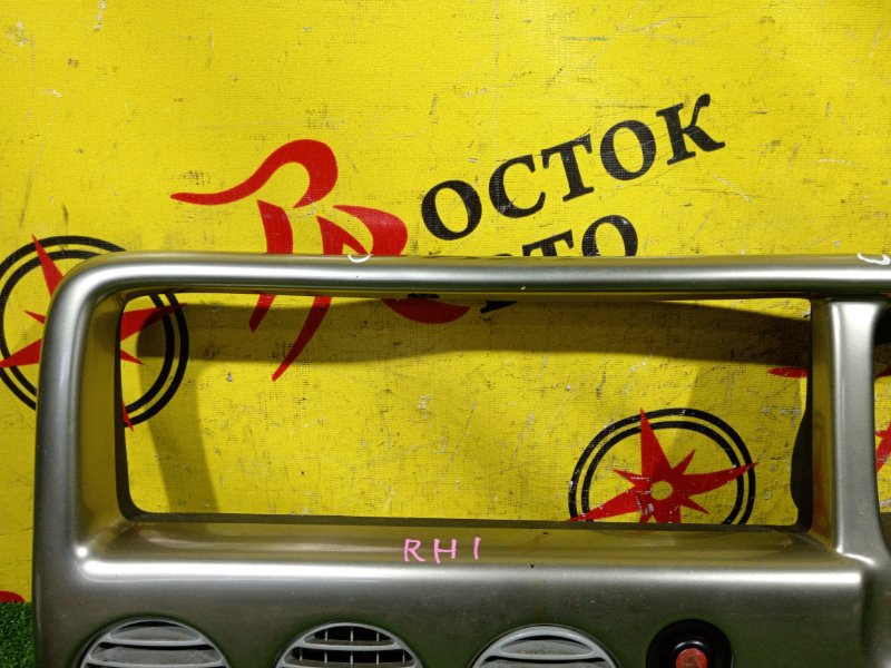 Консоль панели приборов, 800 рублей, Красноярск