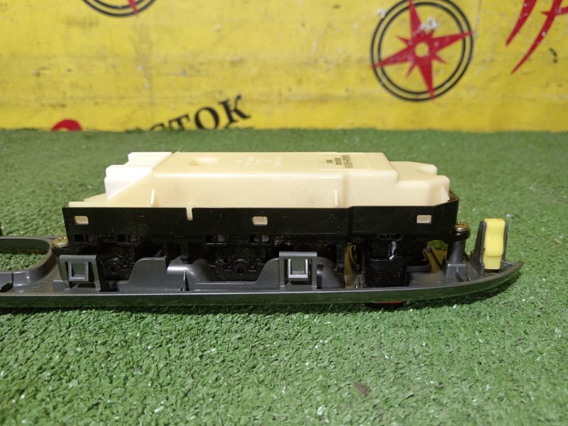 Блок управления стеклоподъемниками, 300 рублей, Красноярск