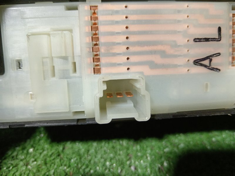 Блок управления стеклоподъемниками, 250 рублей, Красноярск