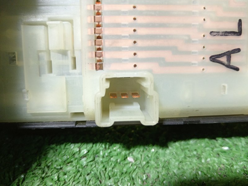 Блок управления стеклоподъемниками, 300 рублей, Красноярск