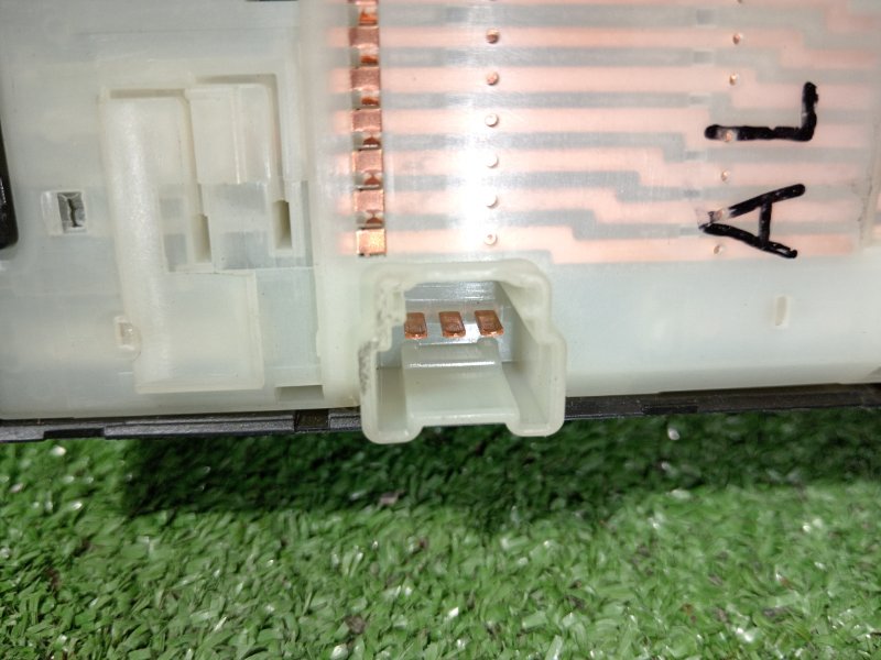 Блок управления стеклоподъемниками, 250 рублей, Красноярск