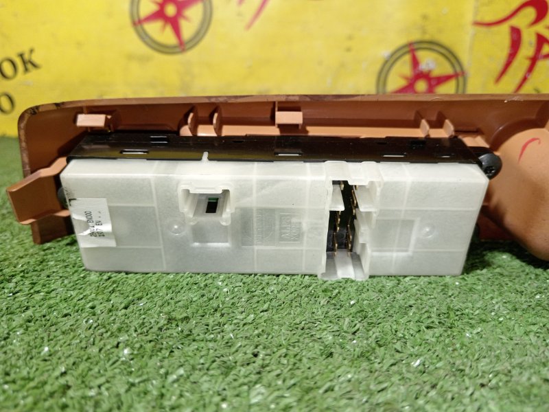 Блок управления стеклоподъемниками, 300 рублей, Красноярск