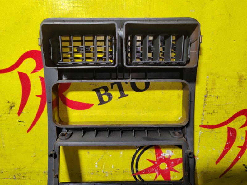 рамка магнитофона, 300 рублей, Красноярск