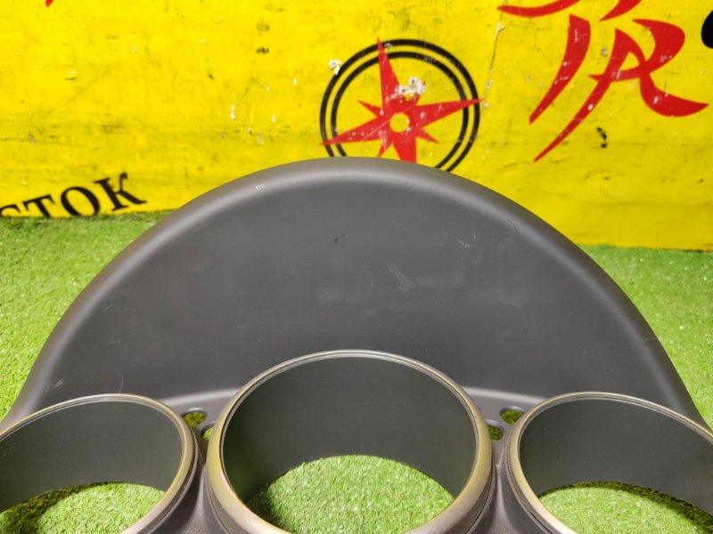 Консоль панели приборов, 100 рублей, Красноярск