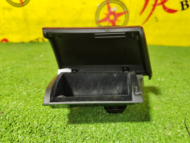 пластиковые детали салона, 350 рублей, Красноярск