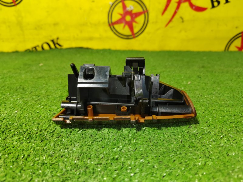 пластиковые детали салона, 350 рублей, Красноярск