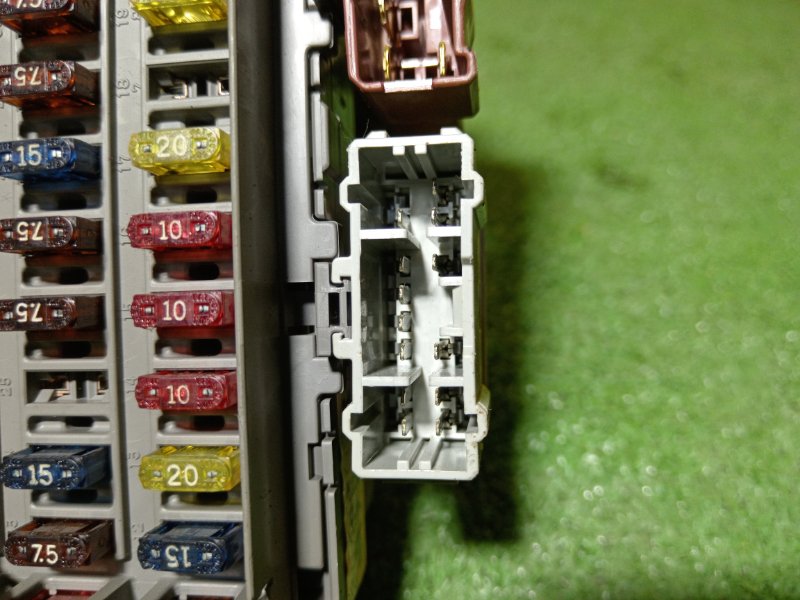 Блок предохранителей, 500 рублей, Красноярск