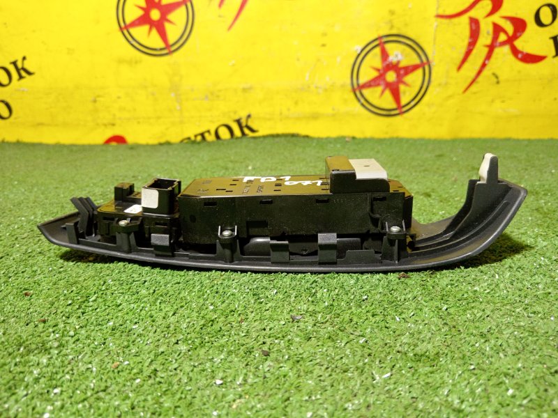 Блок управления стеклоподъемниками, 500 рублей, Красноярск