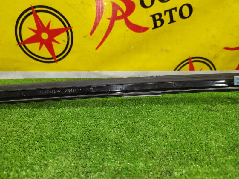 Молдинг лобового стекла, 4000 рублей, Красноярск