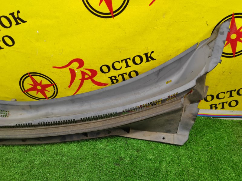 Решетка под лобовое стекло, 300 рублей, Красноярск