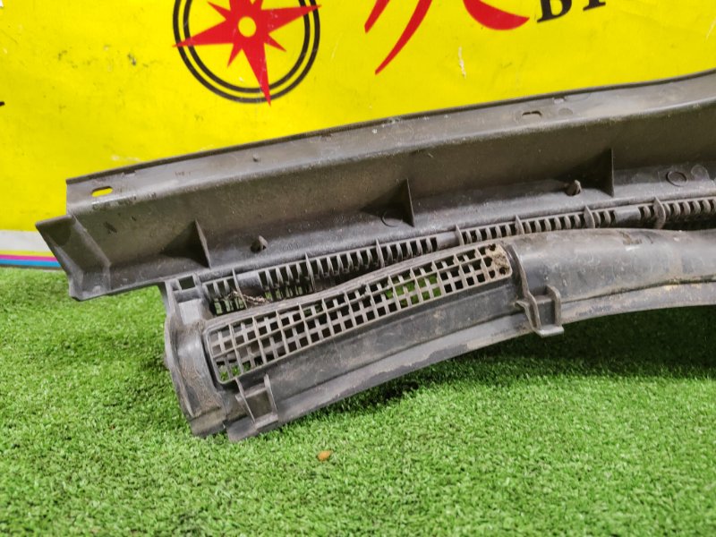 Решетка под лобовое стекло, 300 рублей, Красноярск