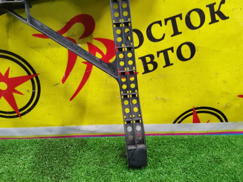 Клипса бампера, 500 рублей, Красноярск