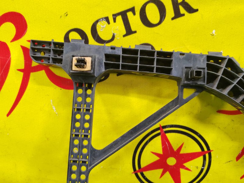 Клипса бампера, 500 рублей, Красноярск