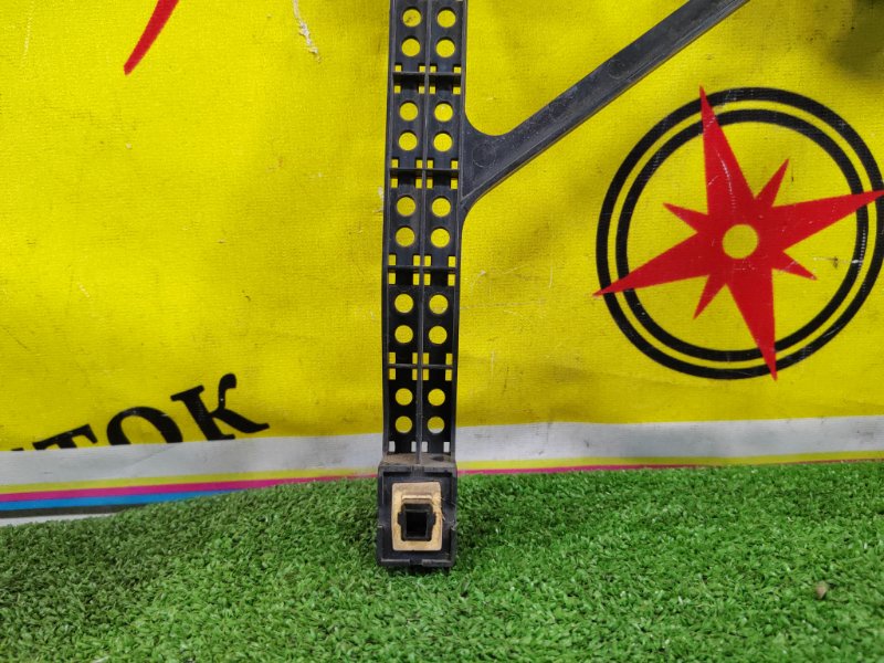 Клипса бампера, 500 рублей, Красноярск