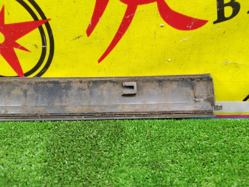 Молдинг на крыло, 1000 рублей, Красноярск