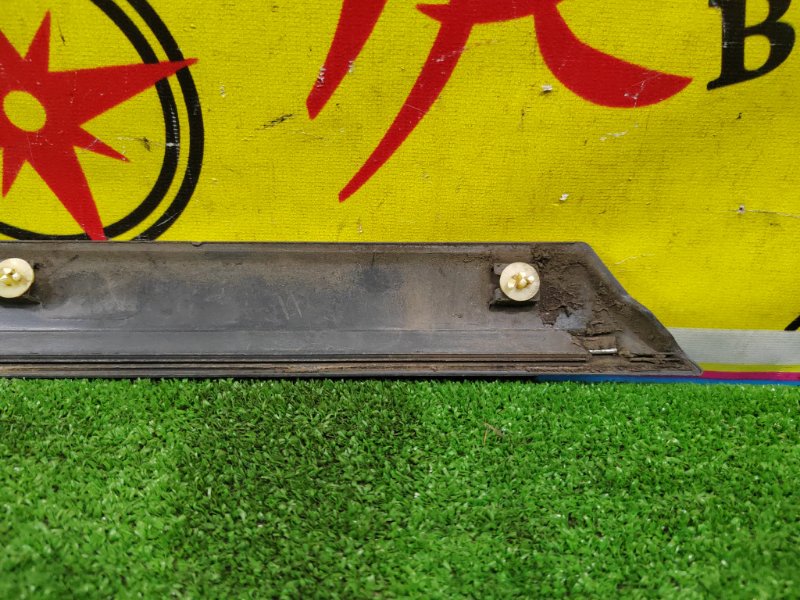 Молдинг на крыло, 1000 рублей, Красноярск