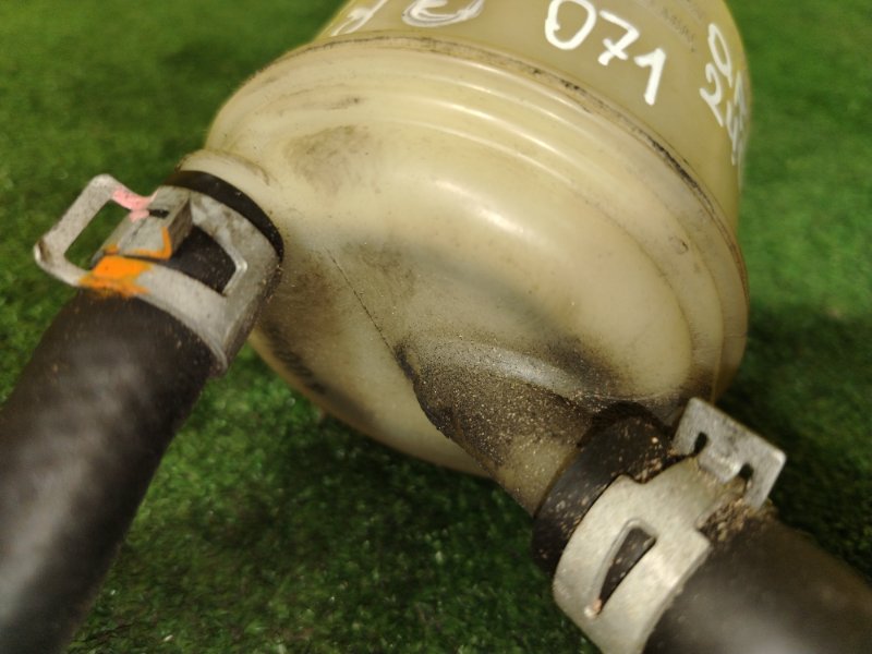 бачок гидроусилителя, 200 рублей, Красноярск