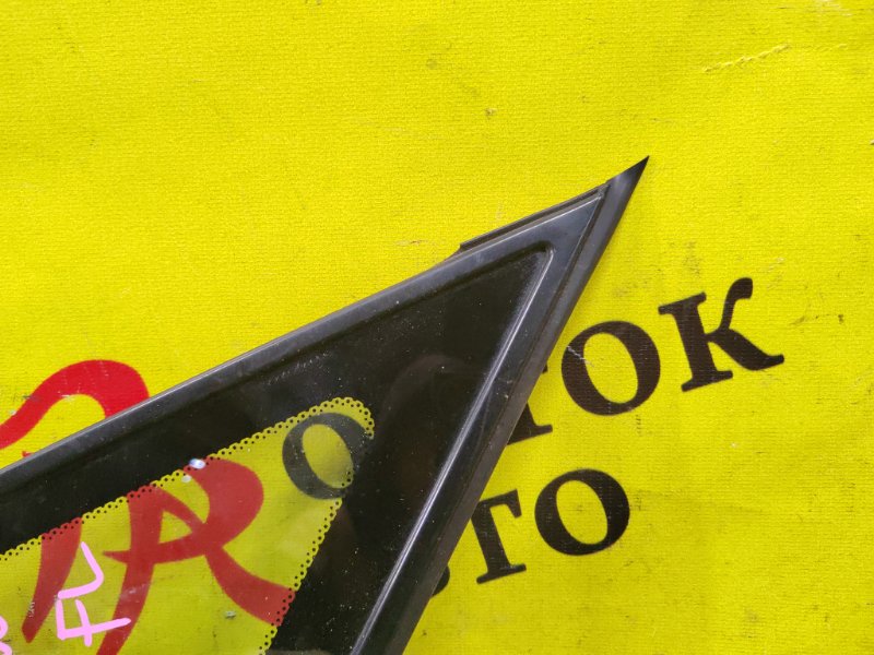 стекло боковое, 7500 рублей, Красноярск