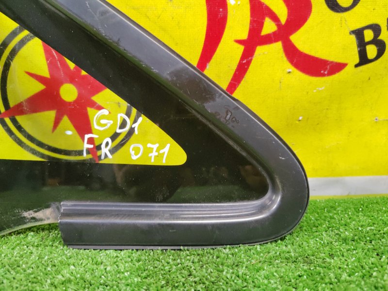 стекло боковое, 2500 рублей, Красноярск