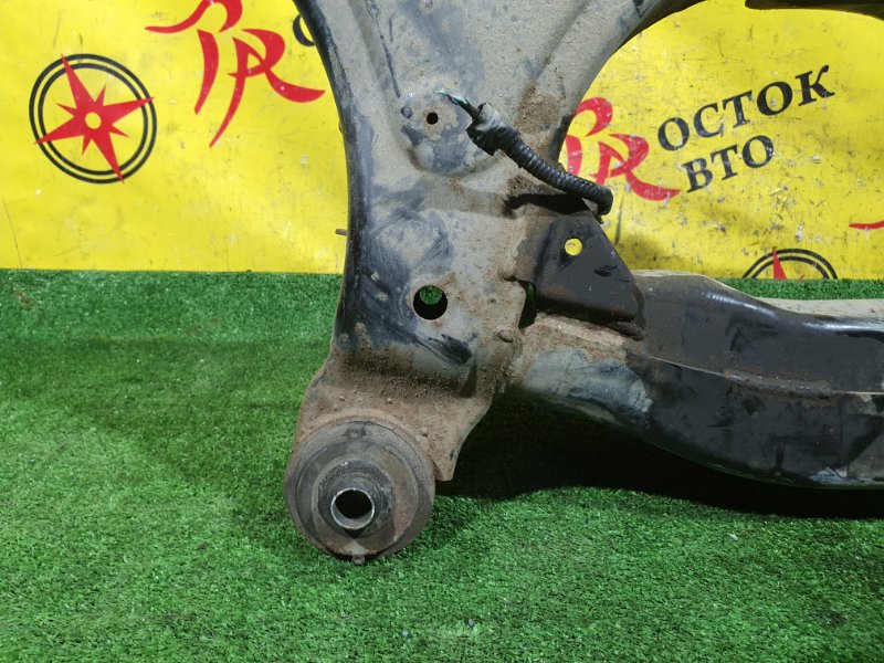 балка поперечная, 2000 рублей, Красноярск