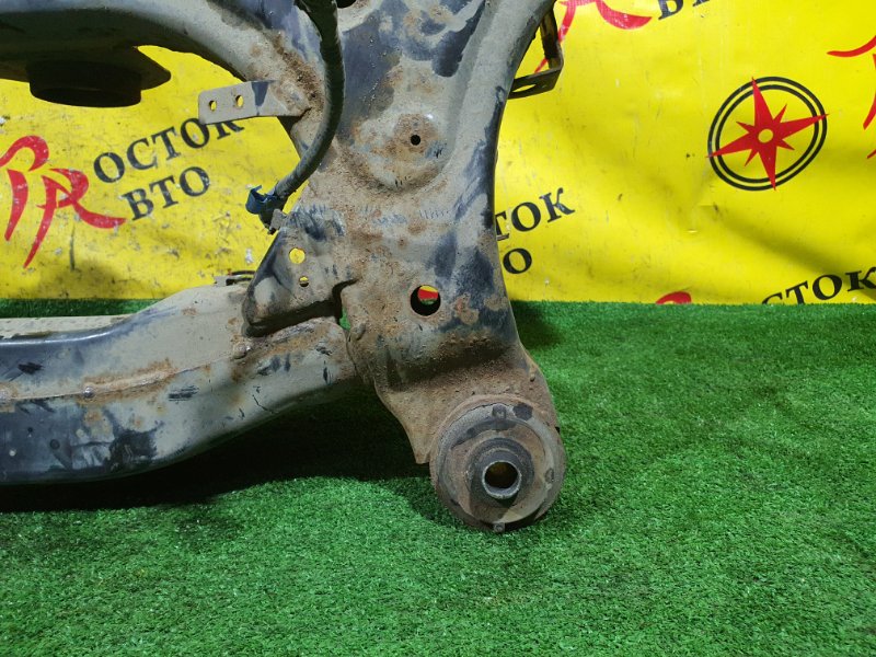 балка поперечная, 2000 рублей, Красноярск