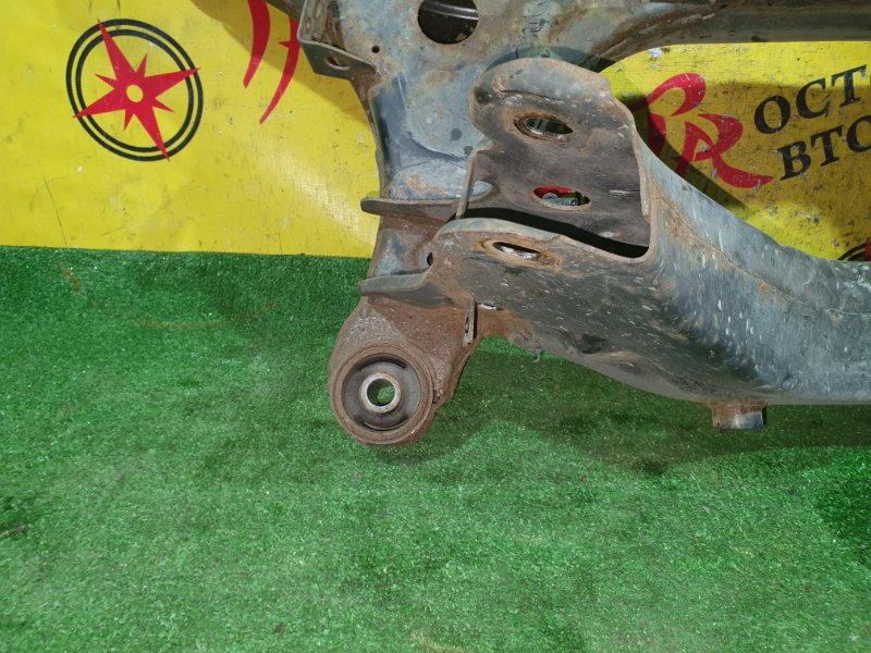 балка поперечная, 2000 рублей, Красноярск