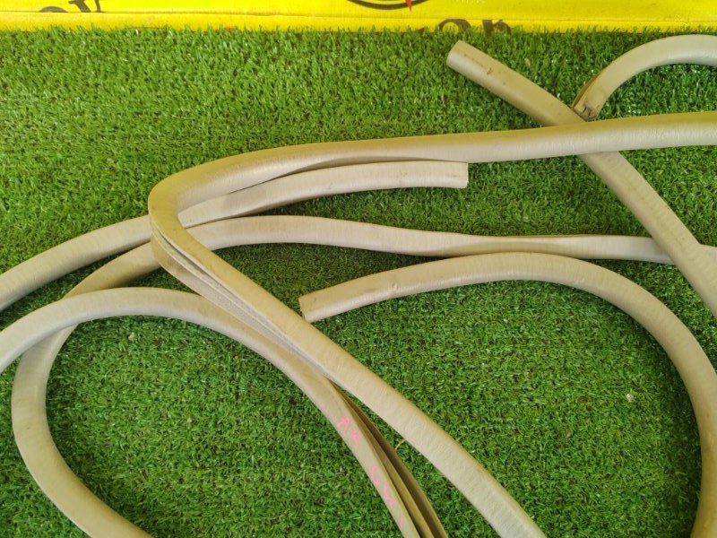 уплотнитель, 1000 рублей, Красноярск