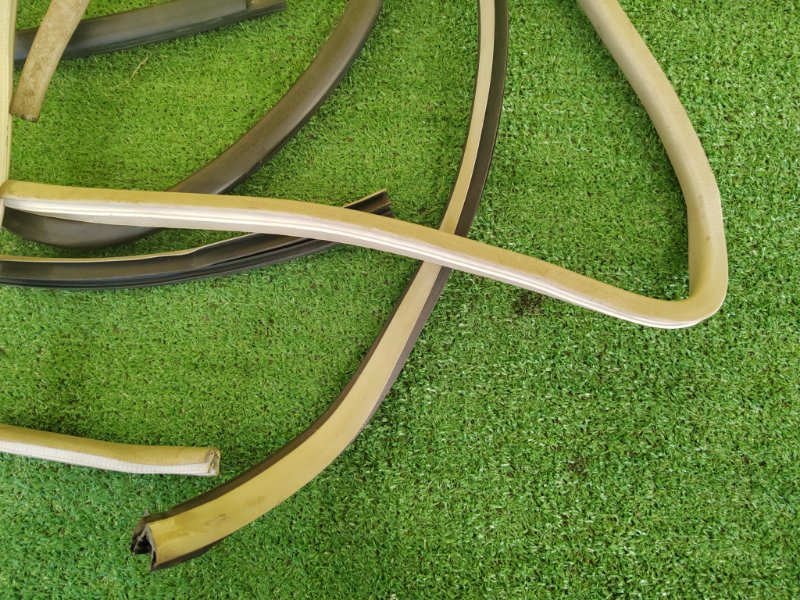 уплотнитель, 1000 рублей, Красноярск