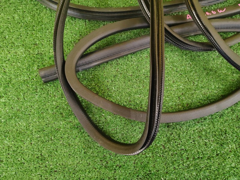 уплотнитель, 1000 рублей, Красноярск