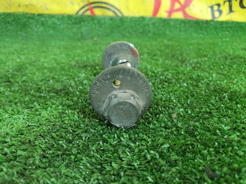 Болт развальный, 300 рублей, Красноярск