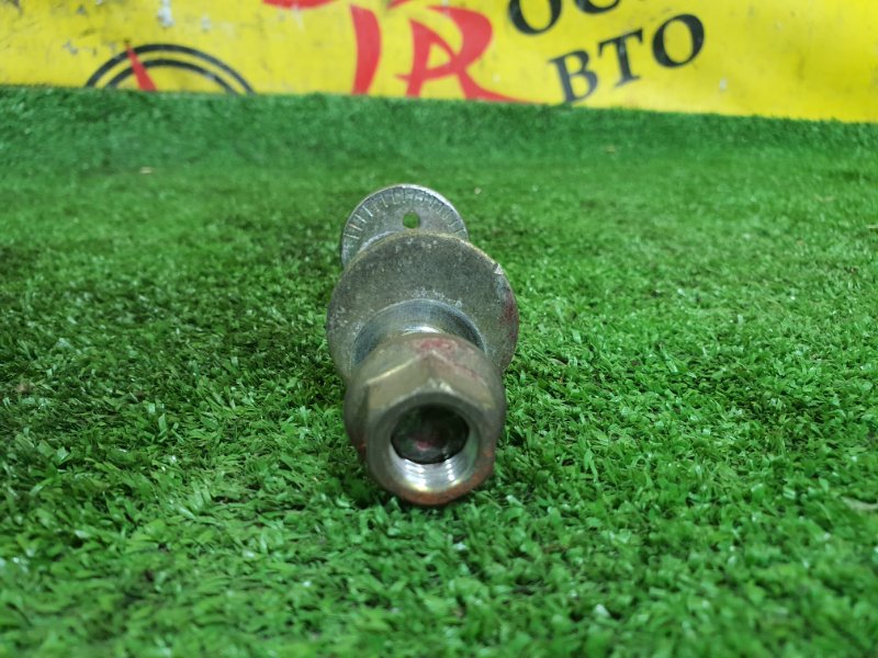 Болт развальный, 300 рублей, Красноярск