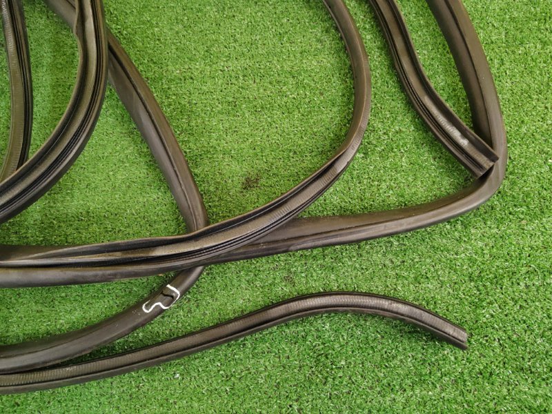 уплотнитель, 3000 рублей, Красноярск