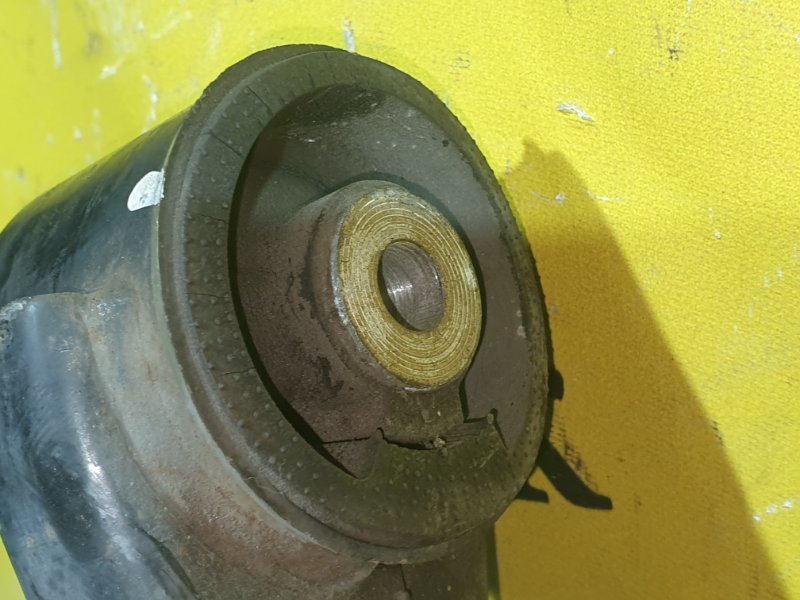 балка поперечная, 1000 рублей, Красноярск