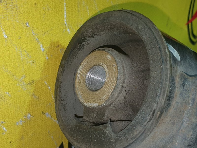 балка поперечная, 1000 рублей, Красноярск