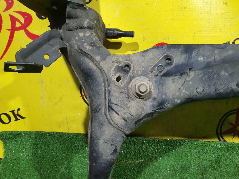 балка поперечная, 4000 рублей, Красноярск