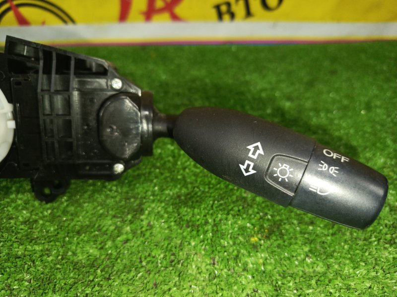 Подрулевой переключатель света, 500 рублей, Красноярск