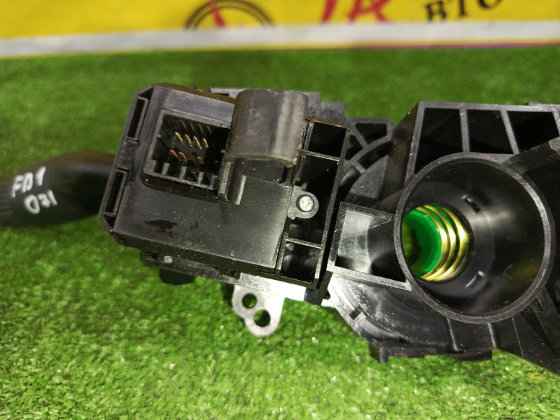 Подрулевой переключатель света, 500 рублей, Красноярск