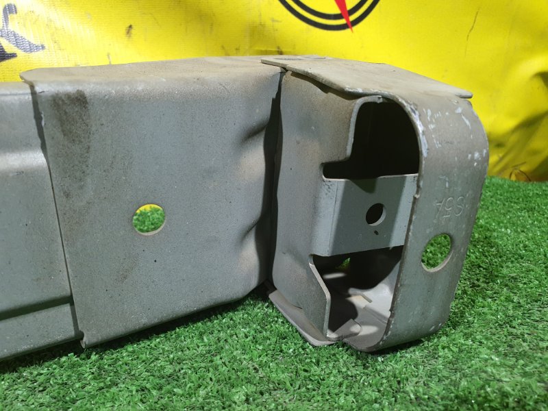 Усилитель бампера, 500 рублей, Красноярск