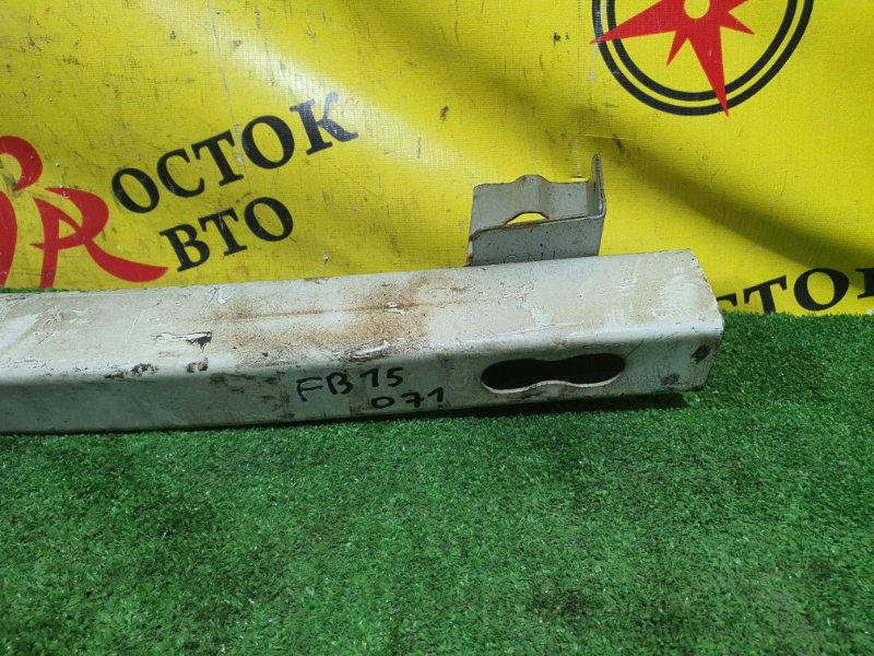 Усилитель бампера, 200 рублей, Красноярск